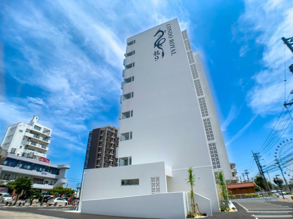 Condo Royal Ryu Kyu Chatan Exterior photo